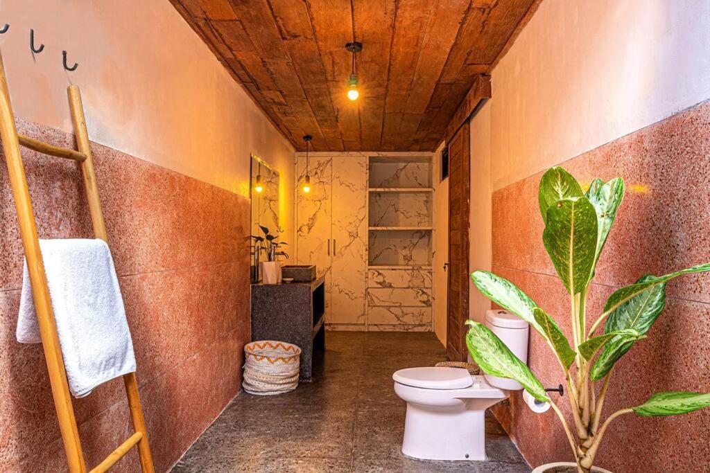 Berawa Canggu Stylish Joglo 3 Bedrooms Private Villa With Private Pool Ngoại thất bức ảnh