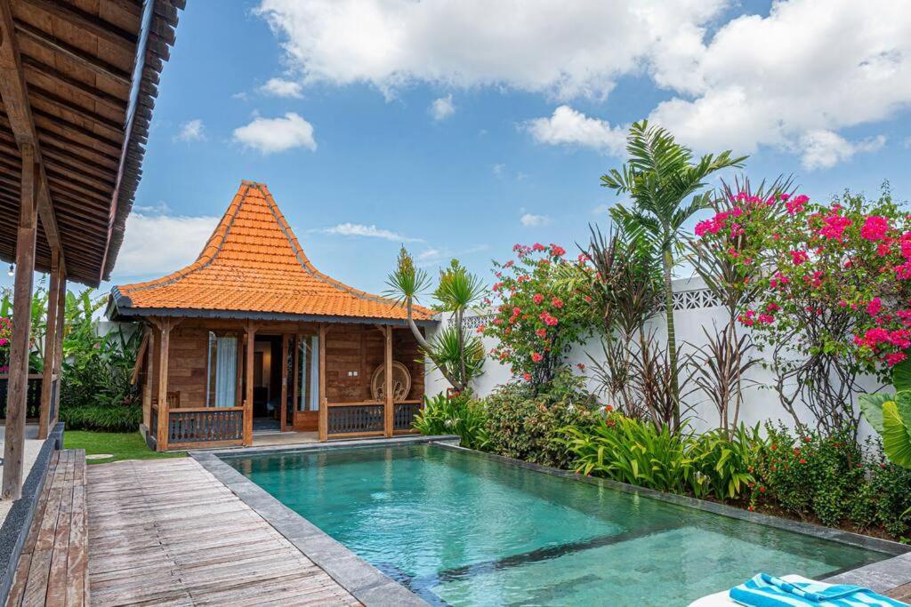 Berawa Canggu Stylish Joglo 3 Bedrooms Private Villa With Private Pool Ngoại thất bức ảnh