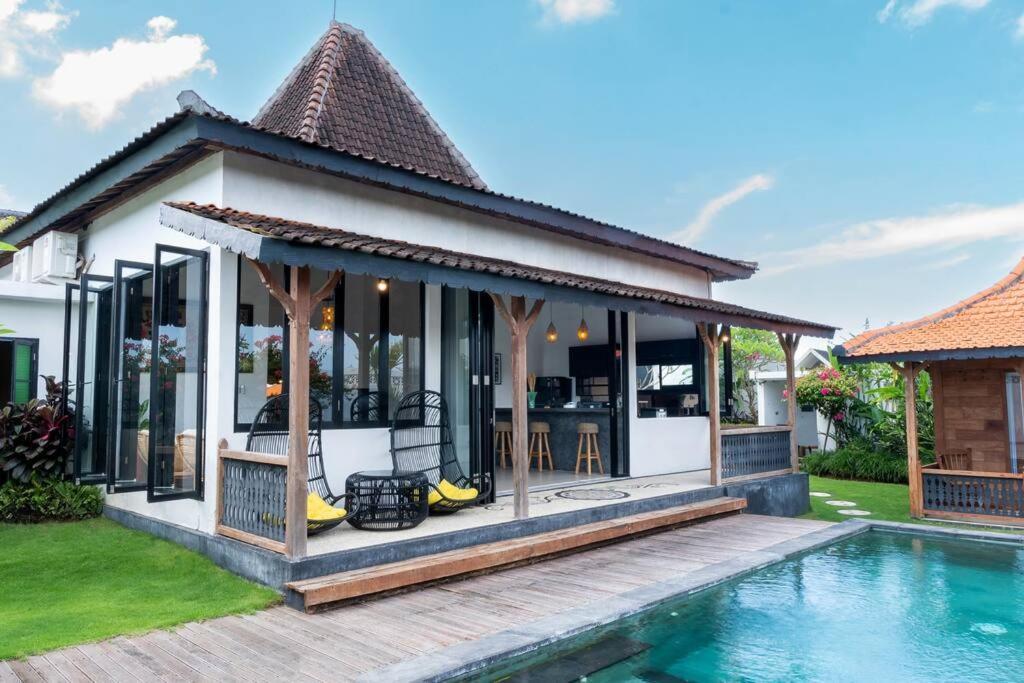 Berawa Canggu Stylish Joglo 3 Bedrooms Private Villa With Private Pool Ngoại thất bức ảnh