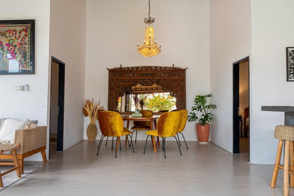 Berawa Canggu Stylish Joglo 3 Bedrooms Private Villa With Private Pool Ngoại thất bức ảnh