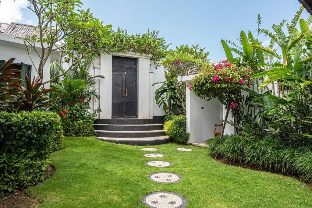 Berawa Canggu Stylish Joglo 3 Bedrooms Private Villa With Private Pool Ngoại thất bức ảnh