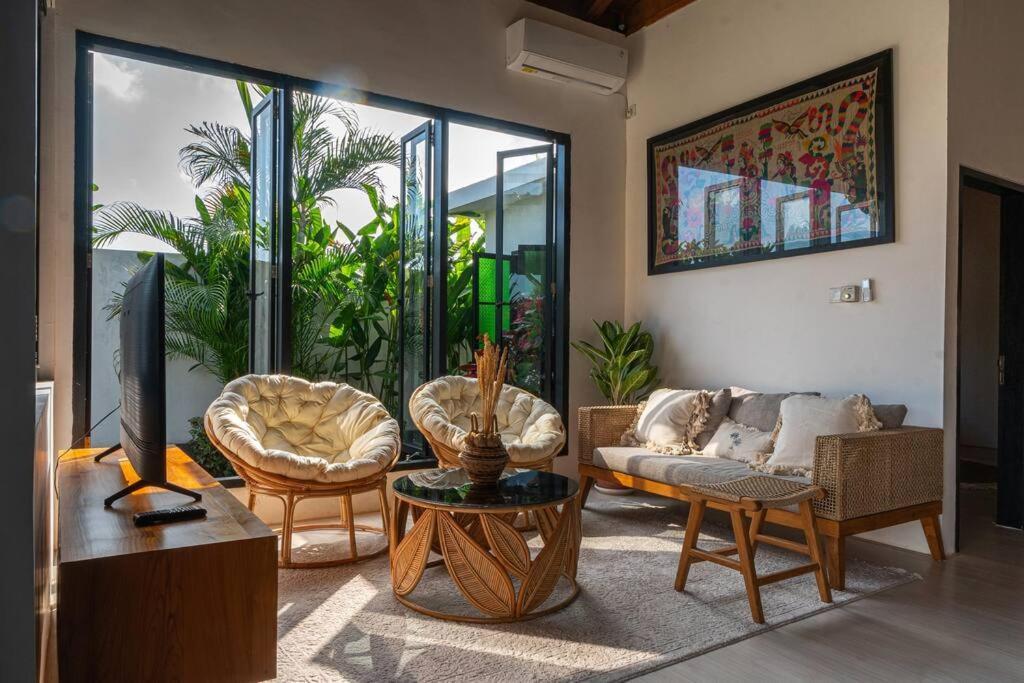 Berawa Canggu Stylish Joglo 3 Bedrooms Private Villa With Private Pool Ngoại thất bức ảnh